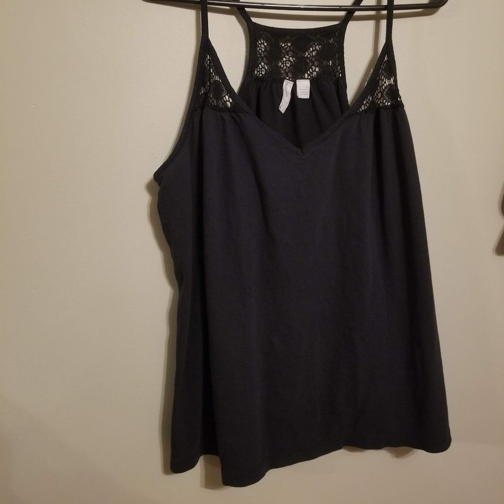Old Navy Black Tank With Lace Trim